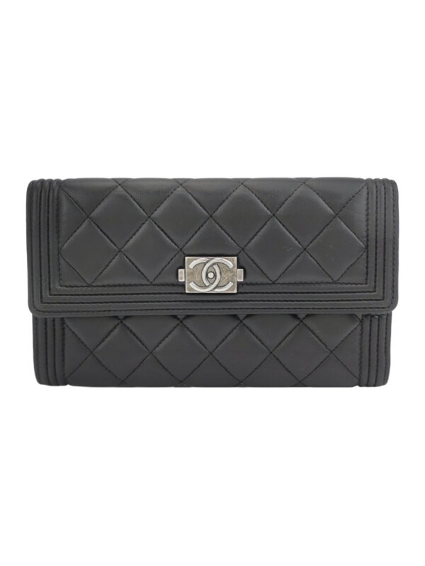 Chanel Boy Bag C — продано