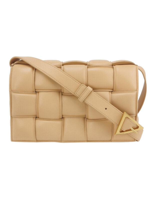 Bottega Veneta Cassette Intreccio — продано