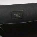 Louis Vuitton Taiga Andreilogo — фото 8