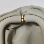 Bottega Veneta Pouch — фото 12