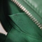 Chanel Round C Logo — фото 10