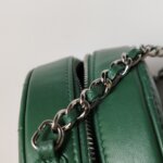 Chanel Round C Logo — фото 14