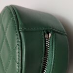 Chanel Round C Logo — фото 16