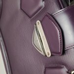 Louis Vuitton Montaigne Logo — фото 11