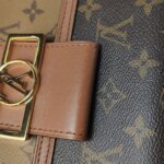 Louis Vuitton Dauphine Monogram LV — фото 19