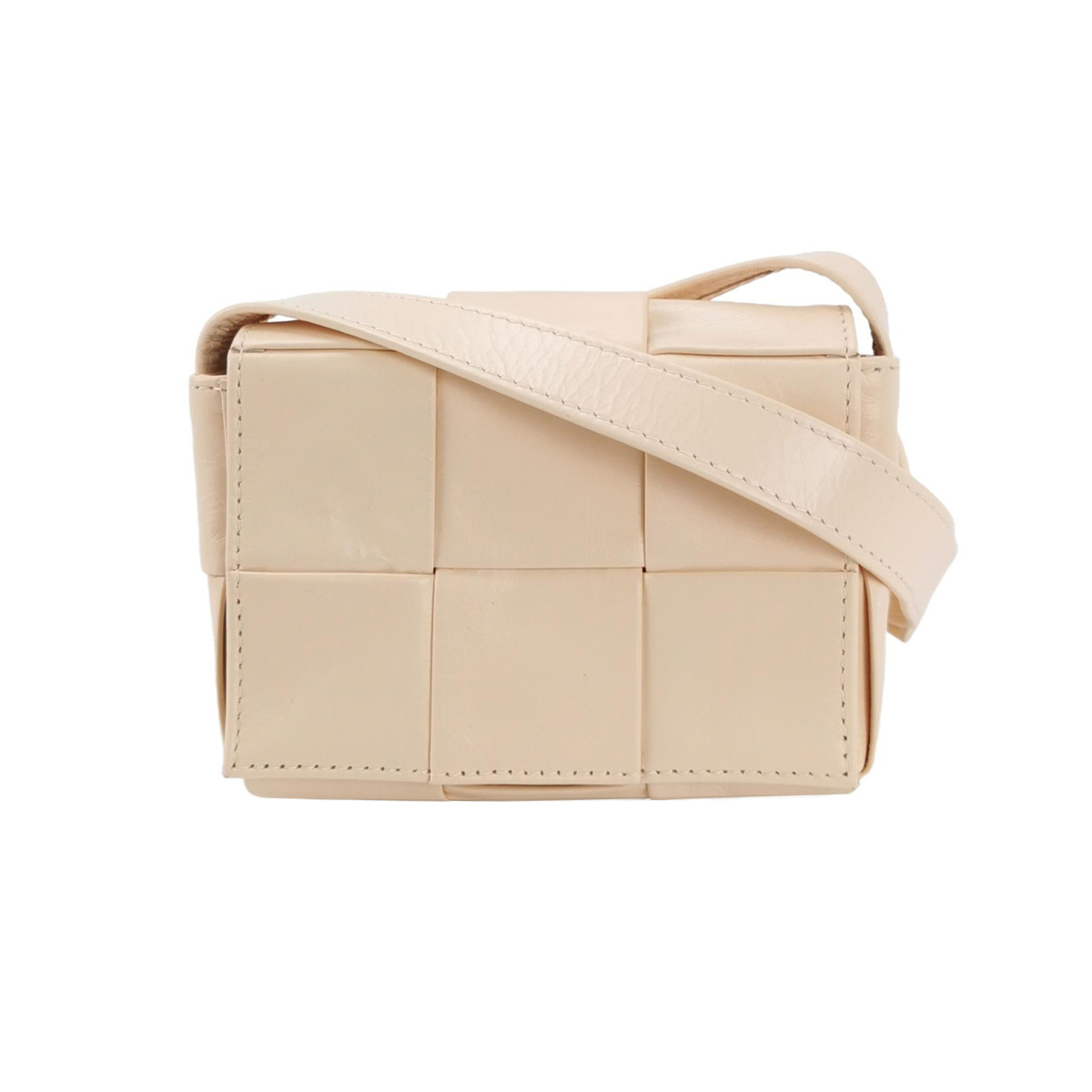 Bottega Veneta Cassette Intreccio — продано