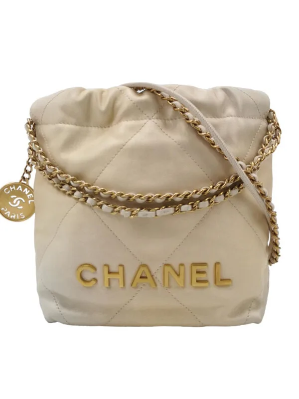 Винтажная сумка Chanel 22 Bag Logo