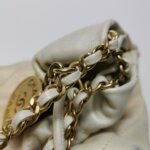 Chanel 22 Bag Logo — фото 17