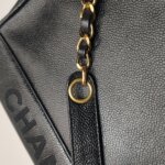 Chanel Large Logo Shoulder Bag — фото 13