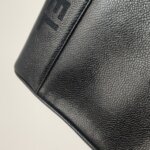 Chanel Large Logo Shoulder Bag — фото 19