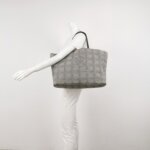 Chanel C logo — фото 2