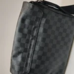 Louis Vuitton District (Луи Виттон) — фото 19