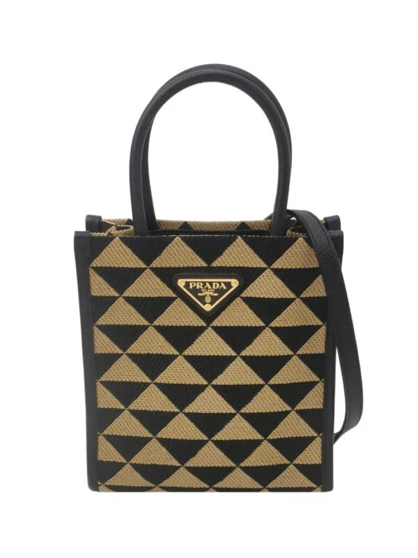 Винтажная сумка Prada Symbole