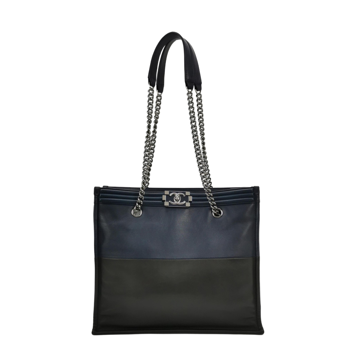 Chanel Boy — продано