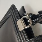 Chanel Patent Leather Shoulder Bag — фото 15