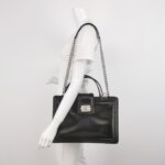 Chanel Patent Leather Shoulder Bag — фото 2