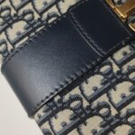 Dior 30 Montaigne Oblique CD — фото 24