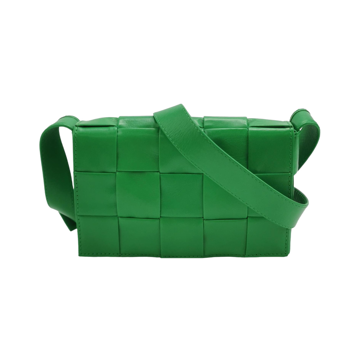 Bottega Veneta Cassette Intreccio — продано