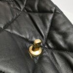 Chanel 19 Bag C — фото 14