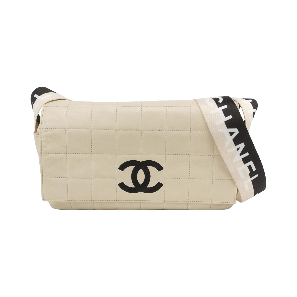 Chanel Lambskin Shoulder Bag — фото 1