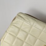 Chanel Lambskin Shoulder Bag — фото 19