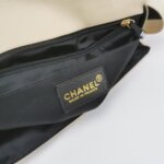 Chanel Lambskin Shoulder Bag — фото 8