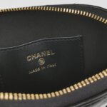 Chanel Lambskin Shoulder Bag — фото 8