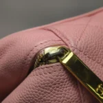 Chanel Quilted Calfskin CC Handbag (Шанель) — фото 9