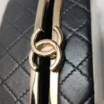 Chanel Quilted Lambskin CC Crossbody (Шанель) — фото 13
