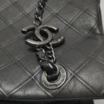 Chanel Quilted Calfskin CC Shoulder Bag (Шанель) — фото 15