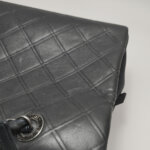 Chanel Leather Shoulder Bag — фото 19