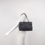 Chanel Leather Shoulder Bag — фото 2