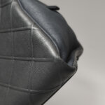 Chanel Leather Shoulder Bag — фото 27