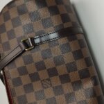 Louis Vuitton Papillon — фото 17