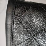 Chanel Leather Shoulder Bag — фото 17