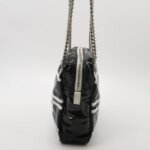 Chanel Leather Shoulder Bag — фото 3