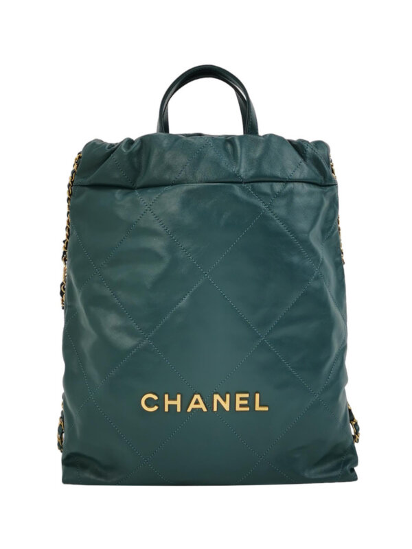 Chanel 22 — продано