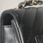 Chanel Classic Flap — фото 19