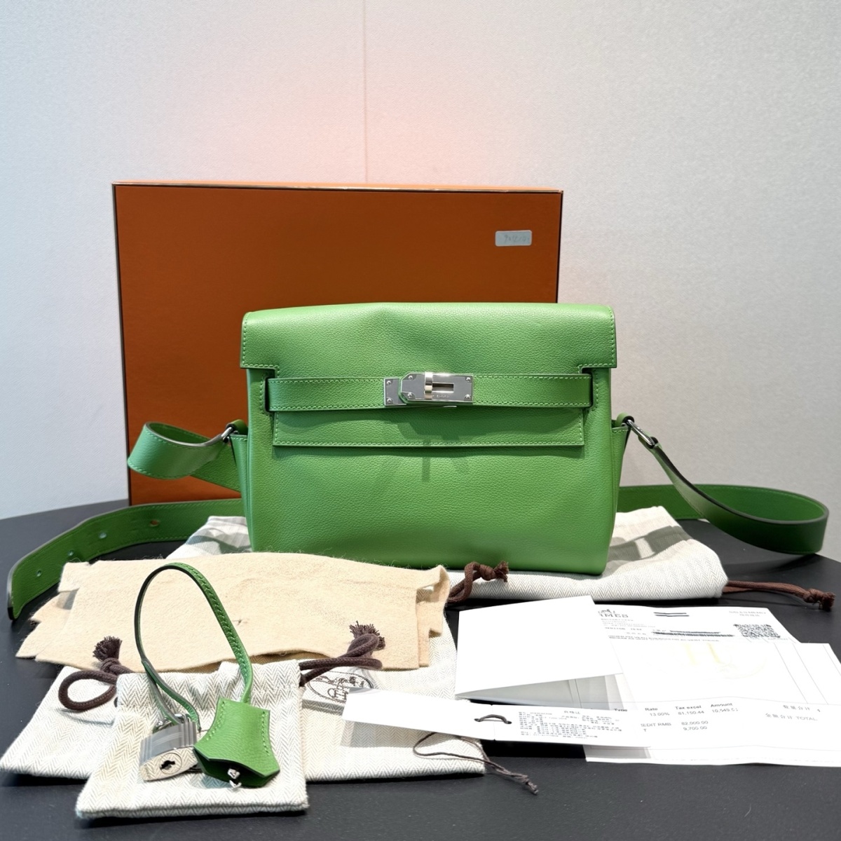 Hermès Kelly — продано