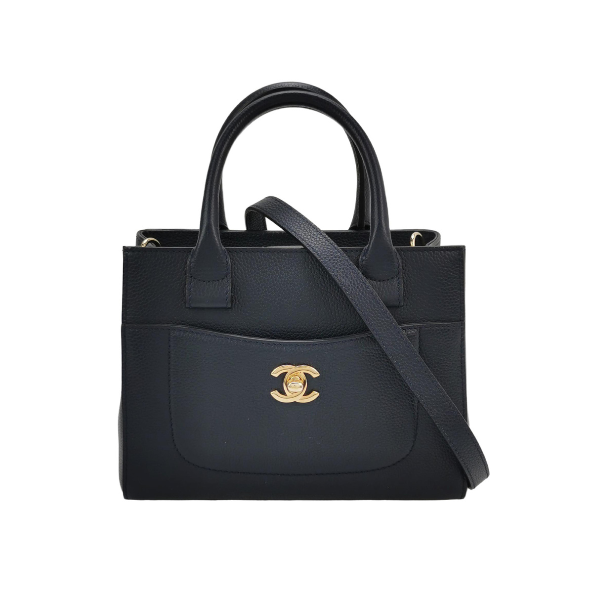 Chanel Neo Executive — продано