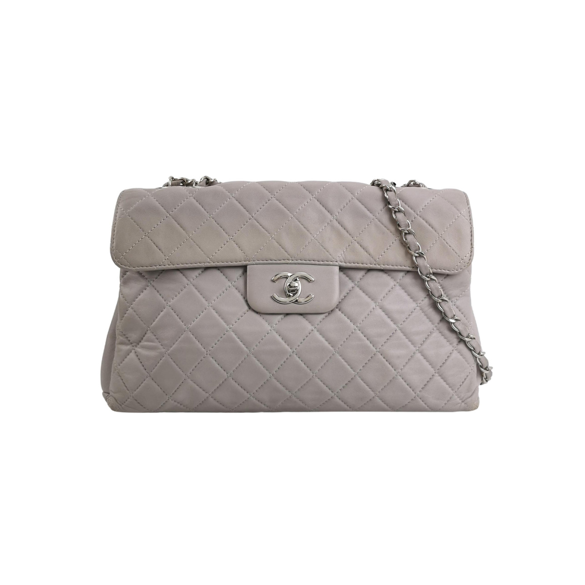 Chanel Lambskin Shoulder Bag — продано