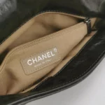 Chanel Quilted Waxed Calfskin CC Shoulder Bag (Шанель) — фото 8