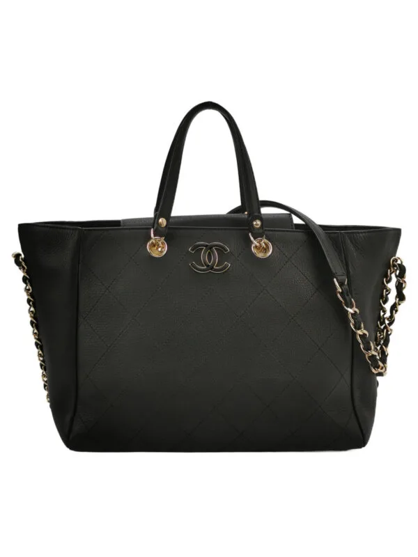 Chanel Leather Shoulder Bag — продано