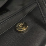 Chanel Leather Shoulder Bag — фото 13