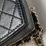 Chanel Lambskin Crossbody — фото 14