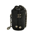 Chanel Quilted Lambskin CC Crossbody (Шанель) — миниатюра 1