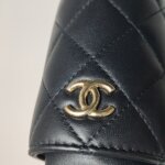 Chanel Lambskin Shoulder Bag — фото 10