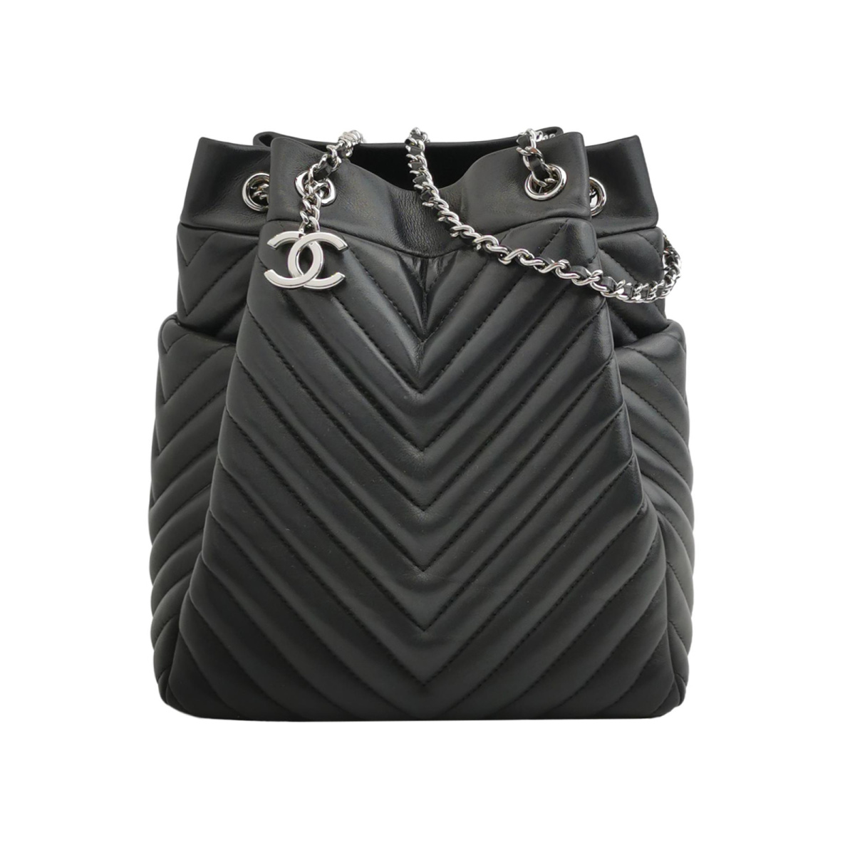 Chanel Leather Shoulder Bag — продано