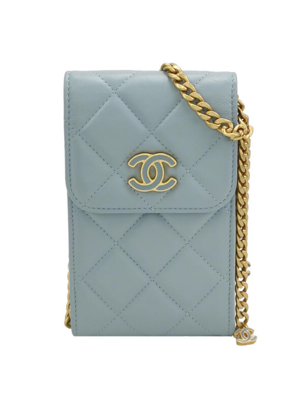 Chanel Lambskin Shoulder Bag — продано