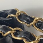 Chanel 22 Bag Logo — фото 13